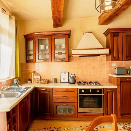 Charming Gozo With Pool,