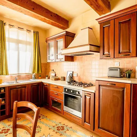 Charming Gozo With Pool, Sannat